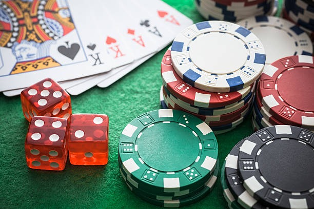 senang4d platform showing slot games, live tables, and sportsbook menu